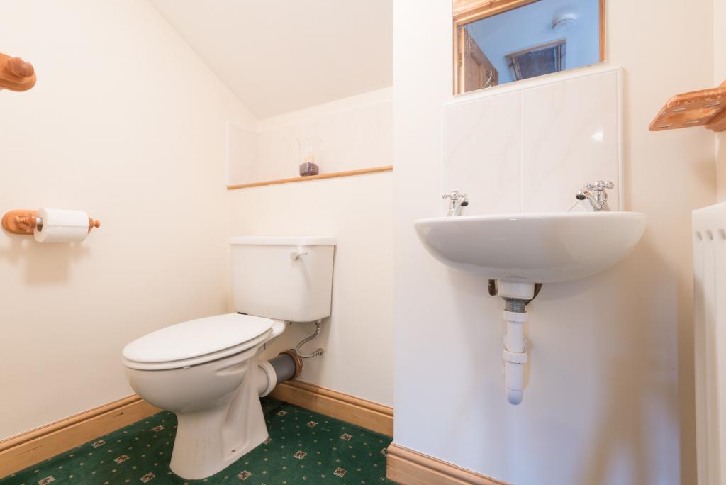 Clough View, listing photograph 8