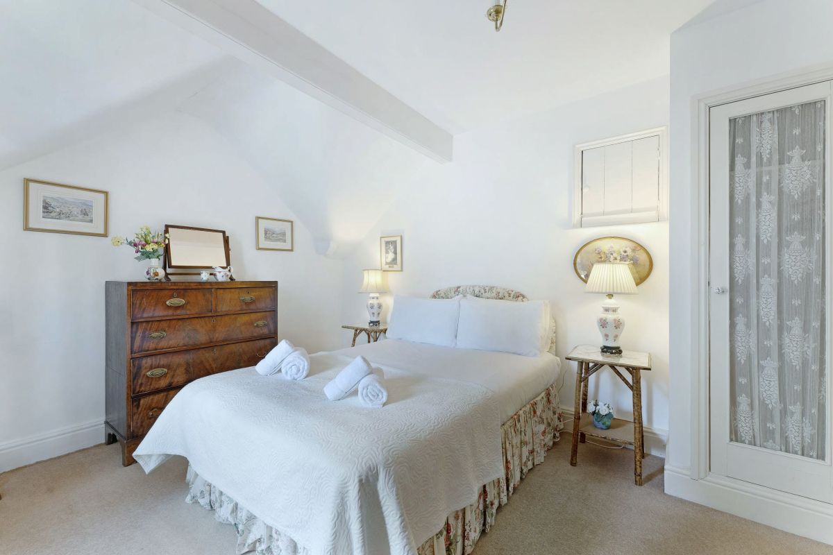 Poet's View Cottage, listing photograph 4