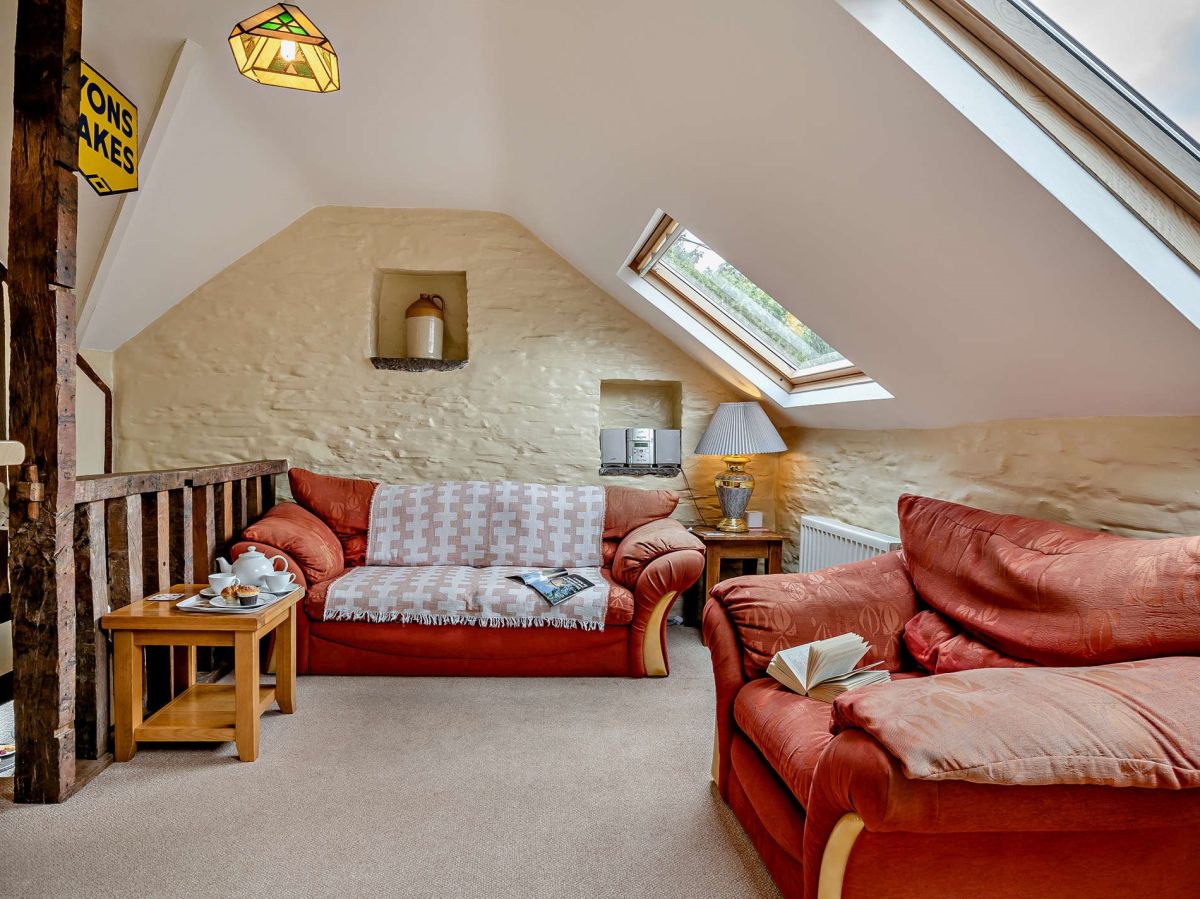 Winnies Hayloft, listing photograph 5