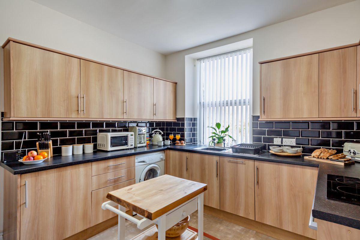 River Artro Townhouse, listing photograph 11