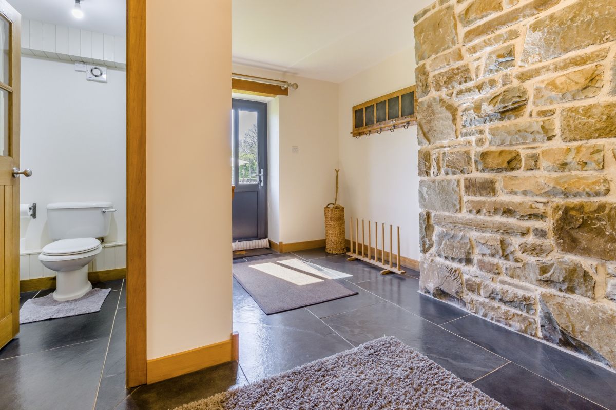 Berthlwyd, listing photograph 12