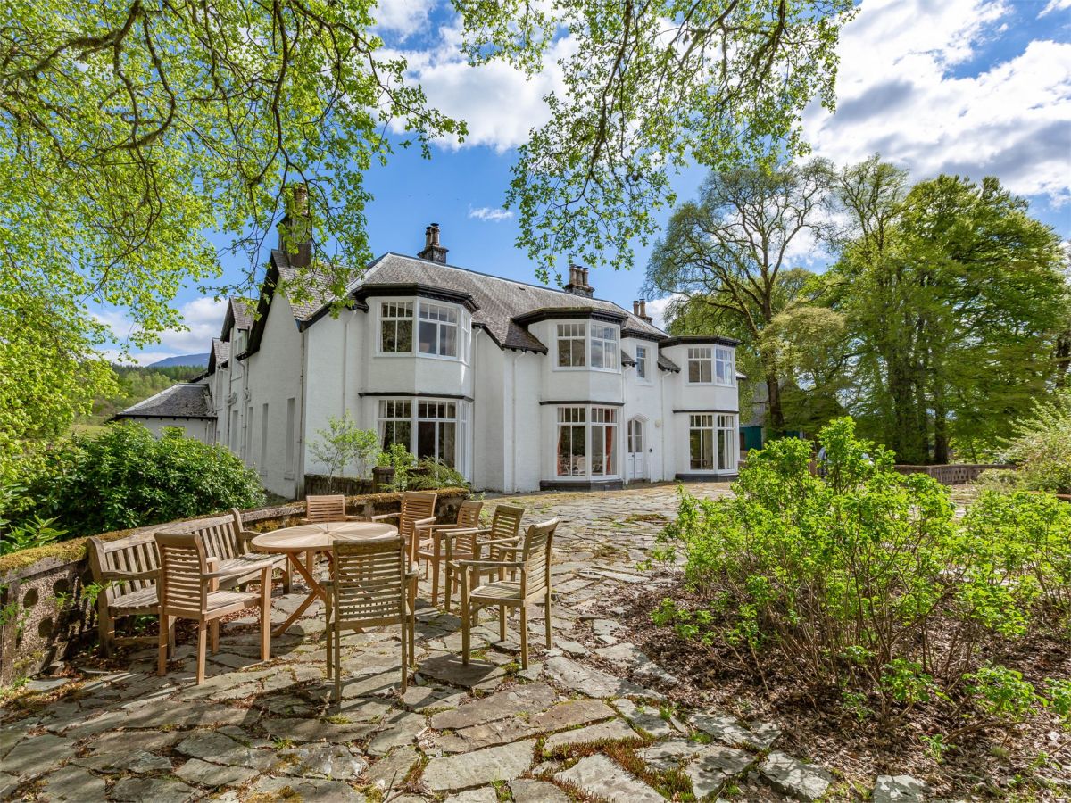 Camisky Lodge