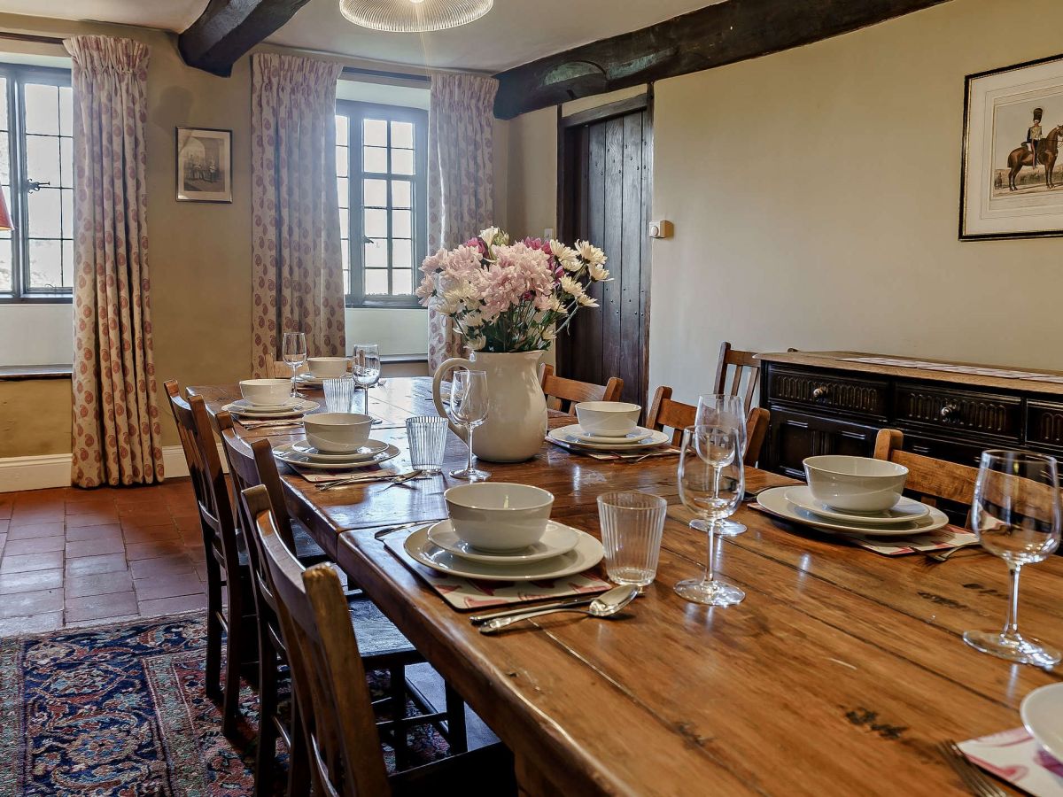 Llanover Estate - Court Farm House, listing photograph 11