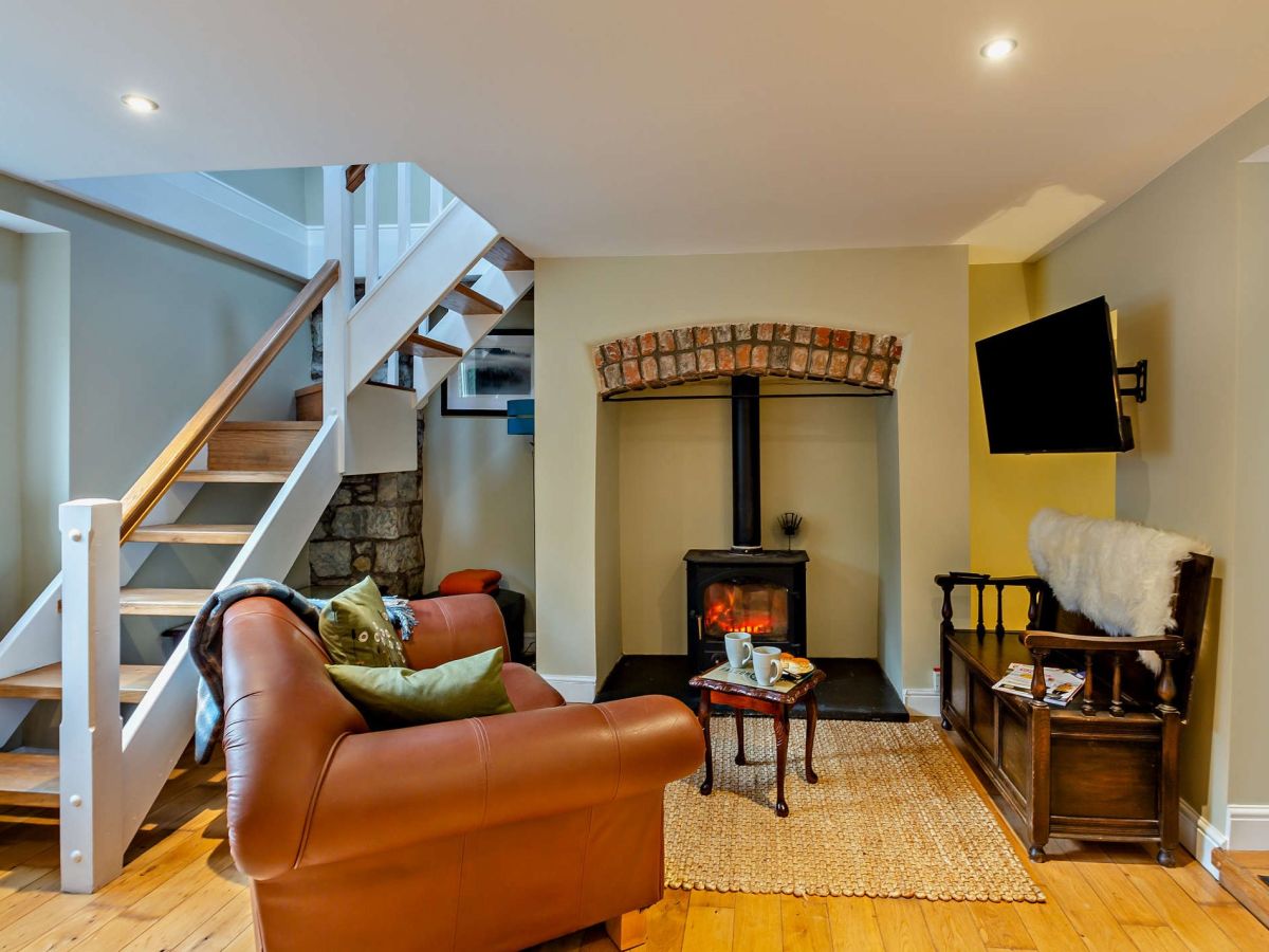 Conwy Hideaway, listing photograph 9