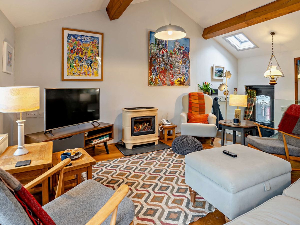 Dros Yr Afon, listing photograph 4