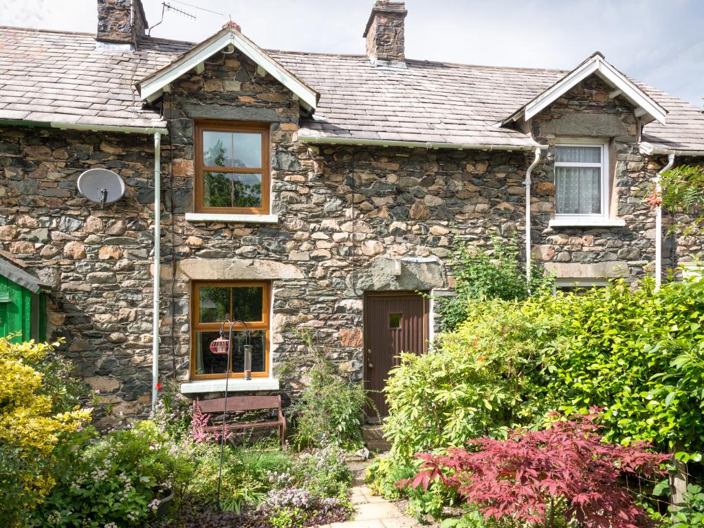 2 Low Glenridding, listing photograph 2