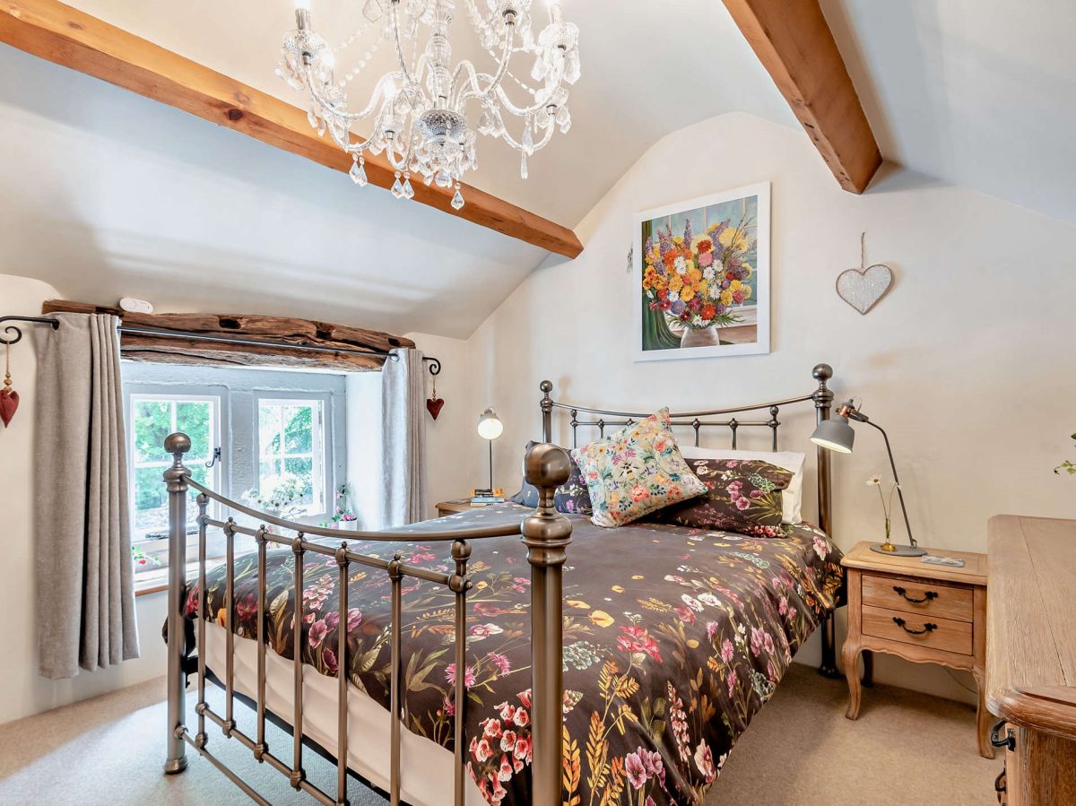 Calendar Cottage, listing photograph 8