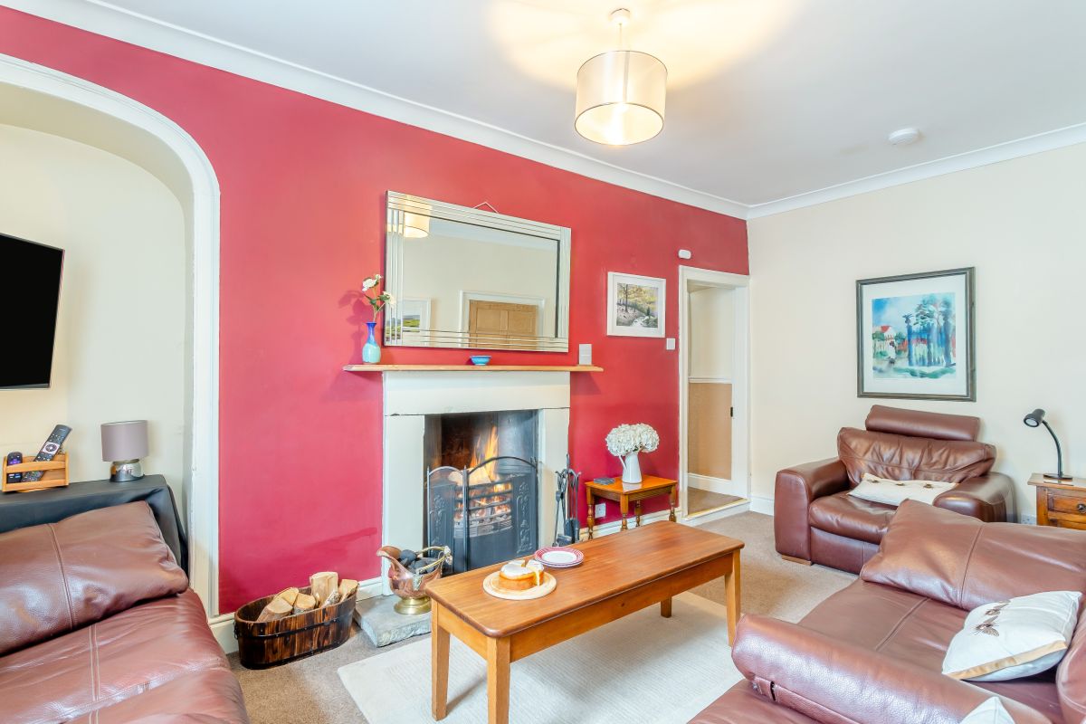 Bank House - Reeth, listing photograph 10