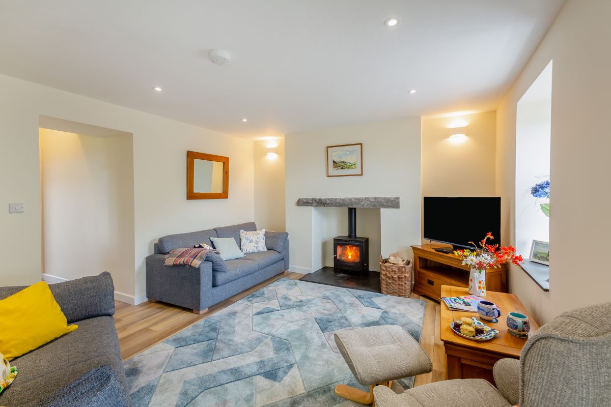 Bronclydwr Cottage, listing photograph 9