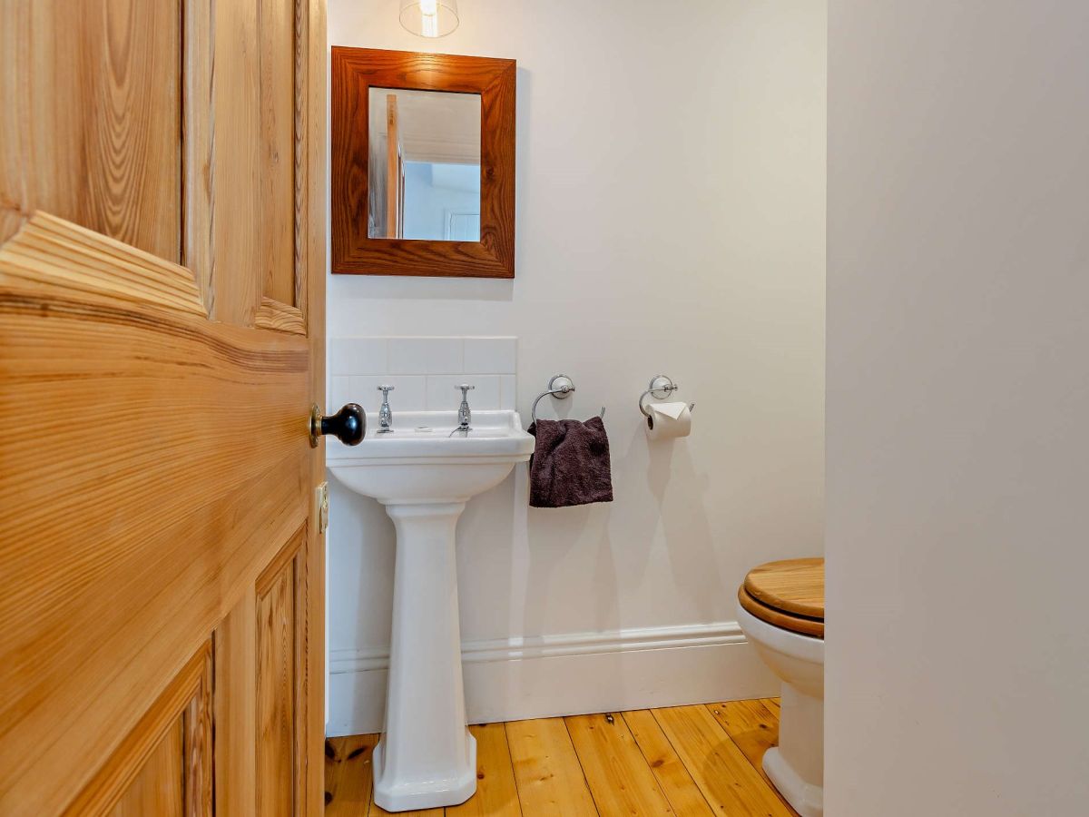 Chapel Cottage - Painscastle, listing photograph 11