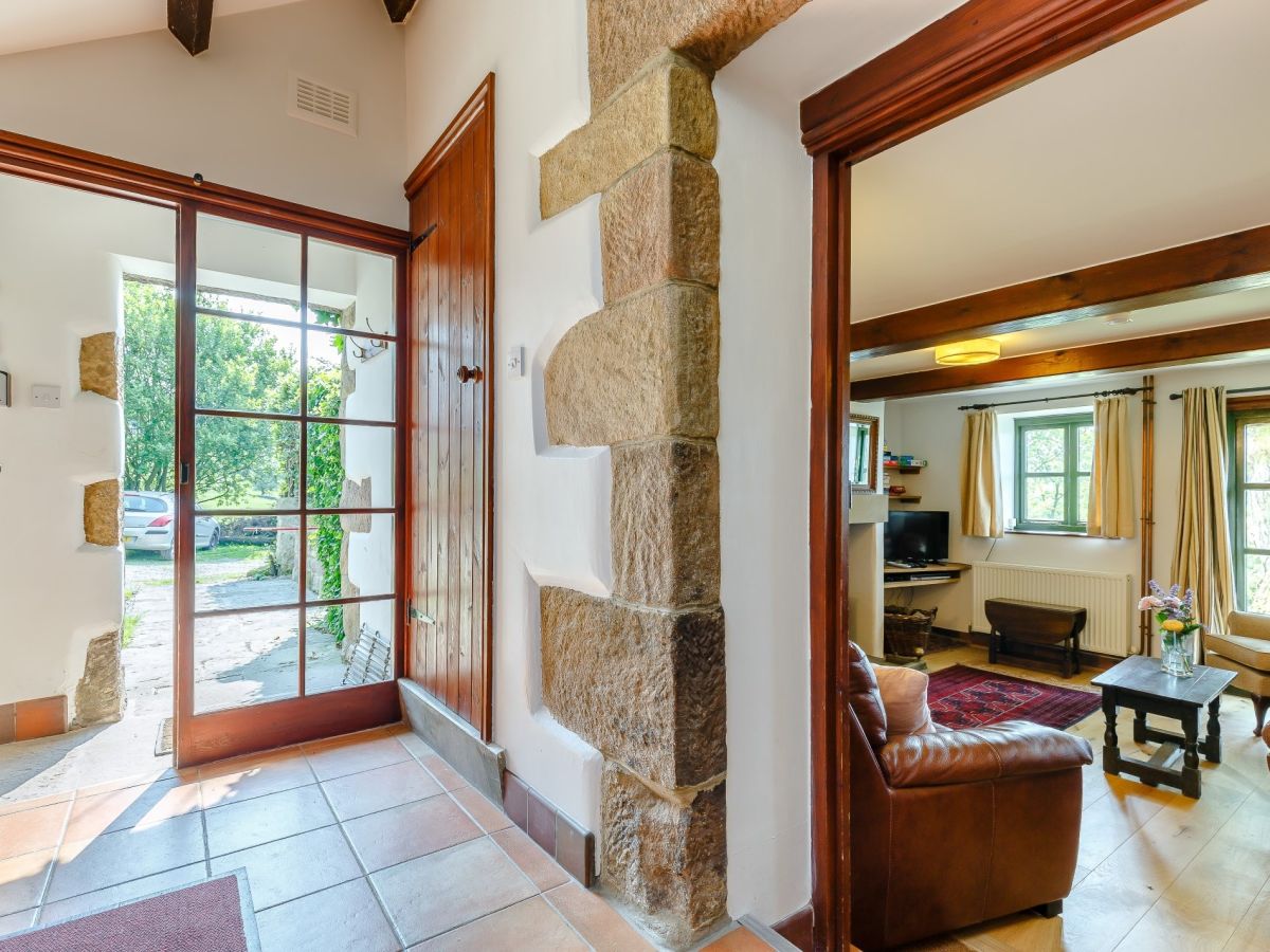 Spout Cottage, listing photograph 11