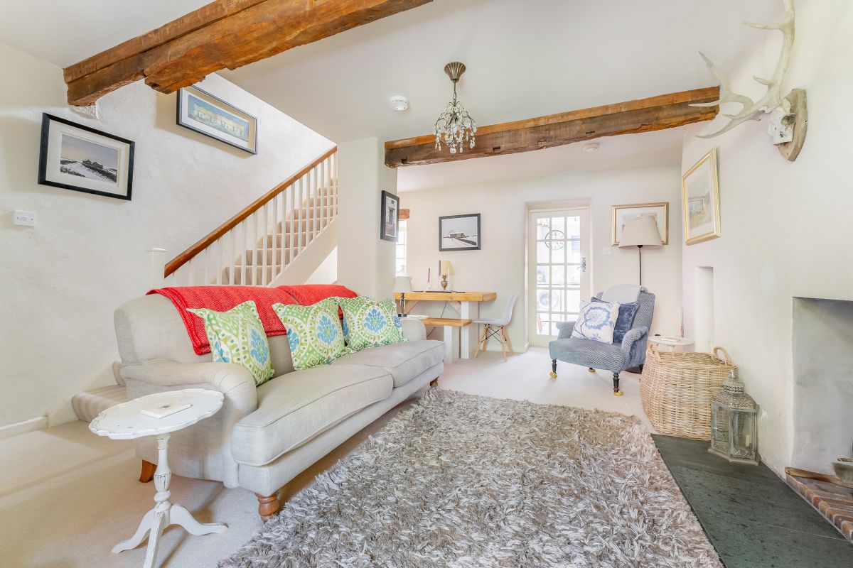 Horseshoe Cottage, listing photograph 7