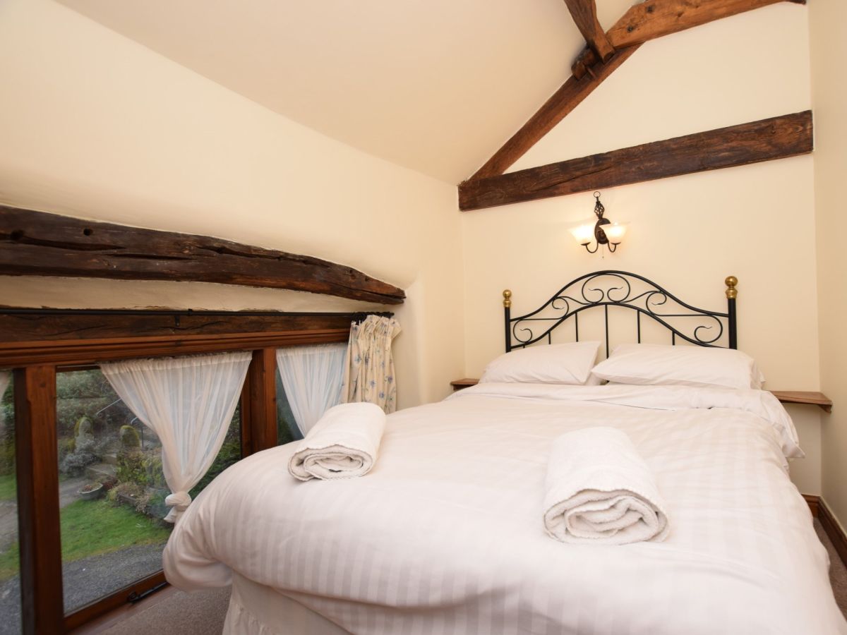 Alice Cottage, listing photograph 11