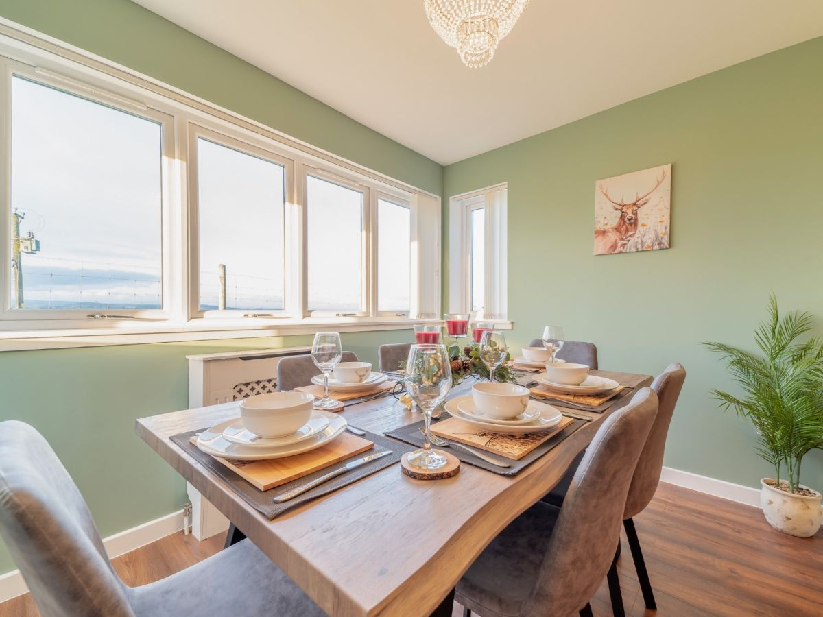 Campsie View, listing photograph 12