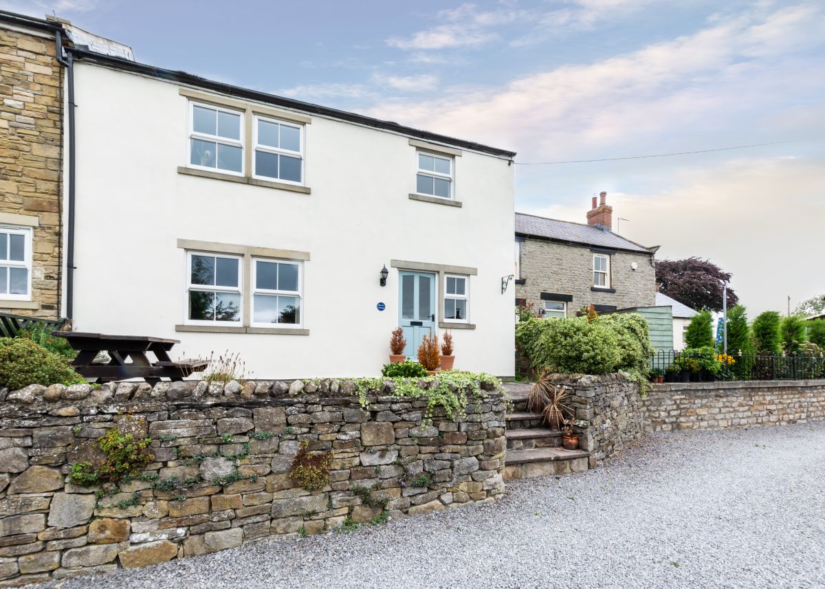 Myrtle Cottage, listing photograph 3