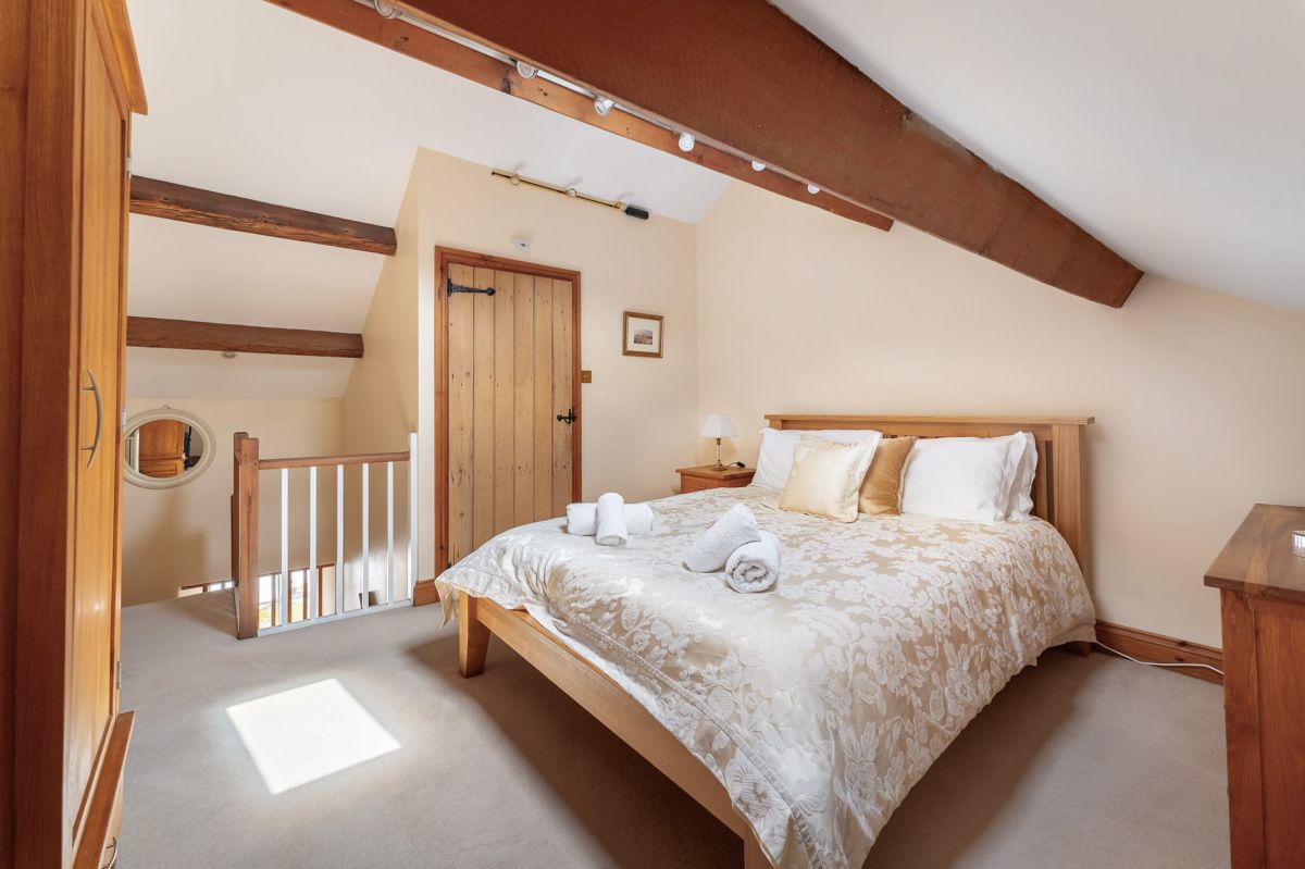 Tom Fold Cottage, listing photograph 4