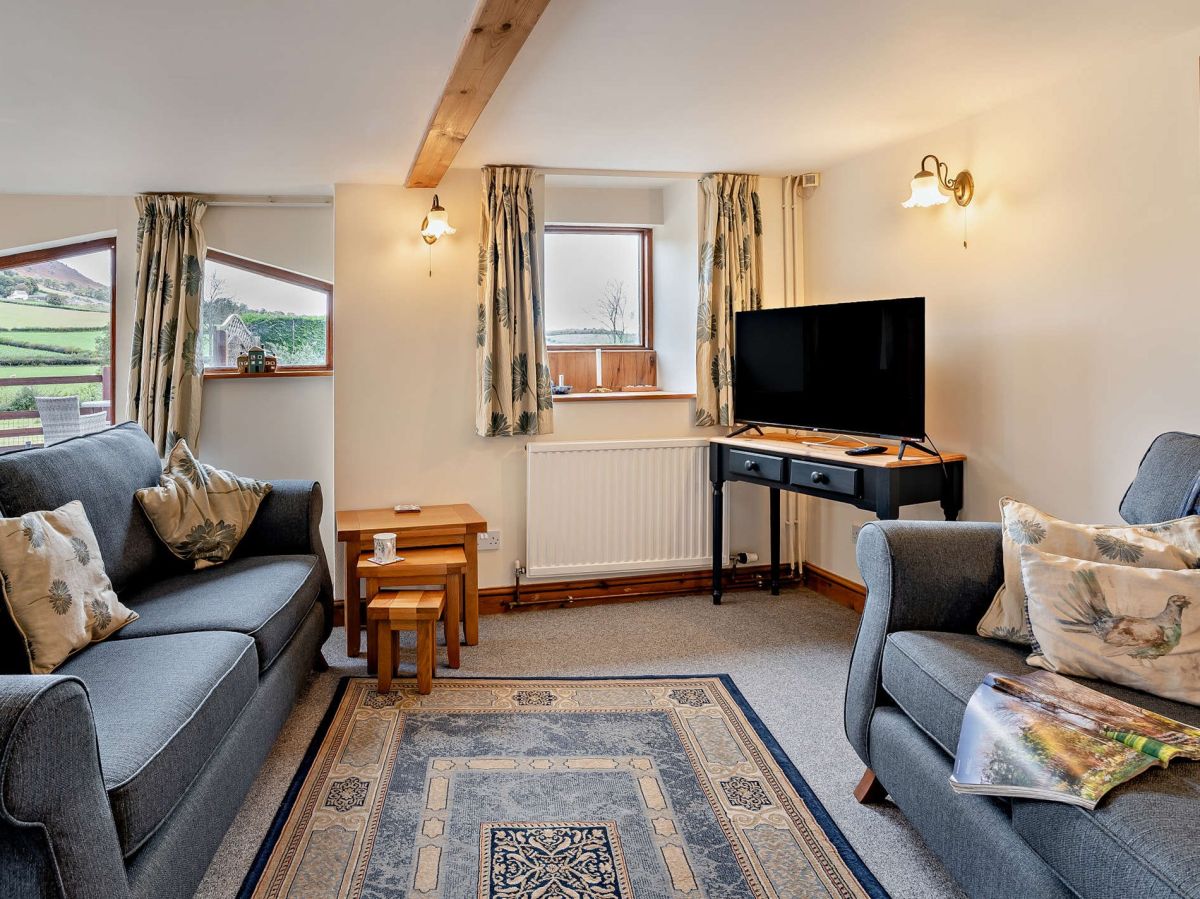 Clare's Cottage - Abergavenny, listing photograph 3