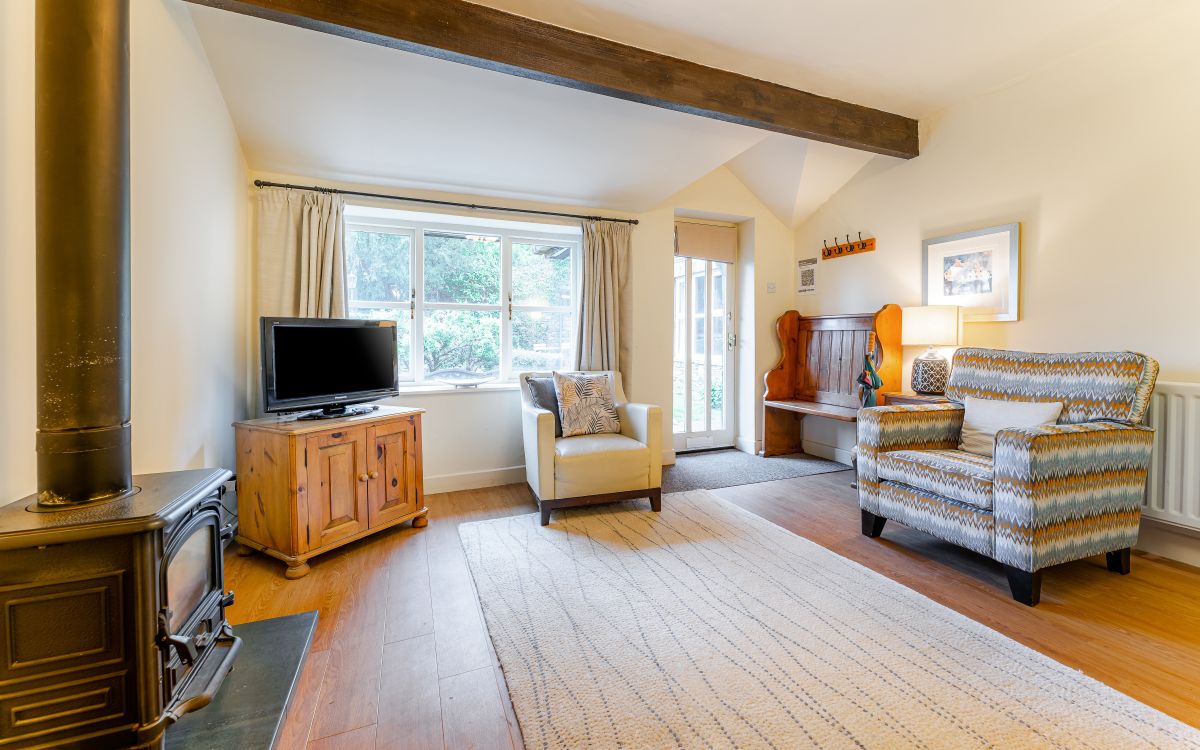 Studio Cottage, listing photograph 7