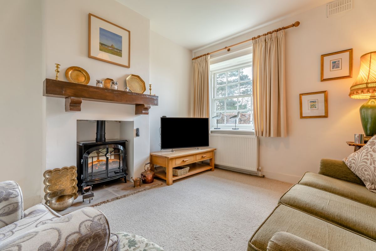Thorney Dairy Cottage, listing photograph 3