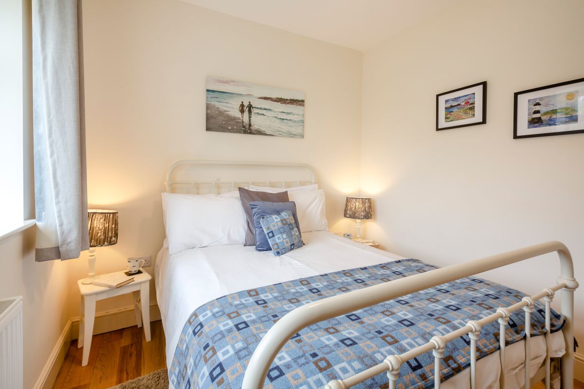 Awelfryn, listing photograph 12