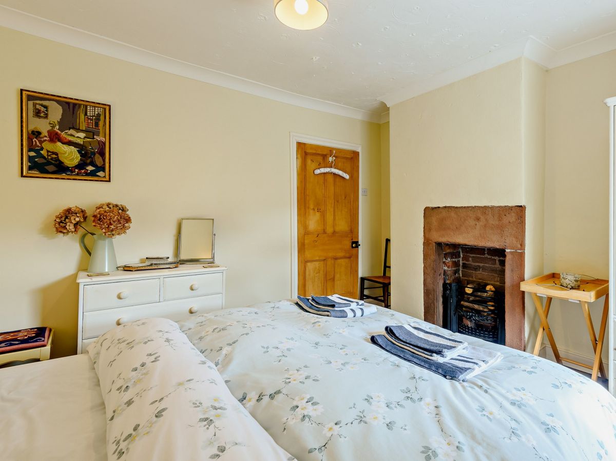 Cobble Cottage Retreat, listing photograph 10