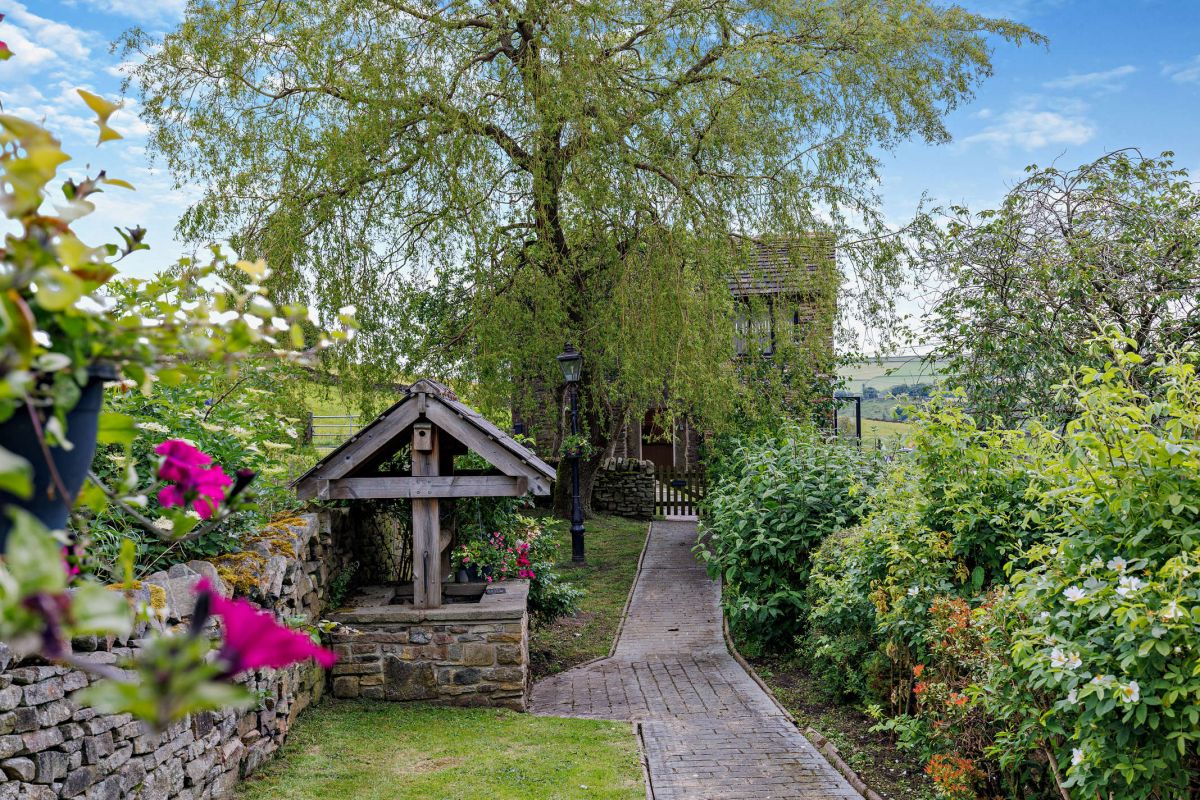 Peeb’s Palace at Tanpits Farm, listing photograph 9