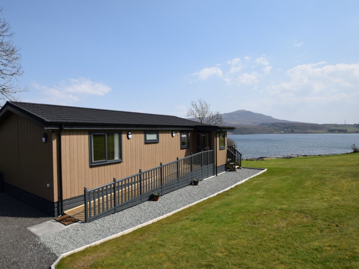 Loch View Lodge