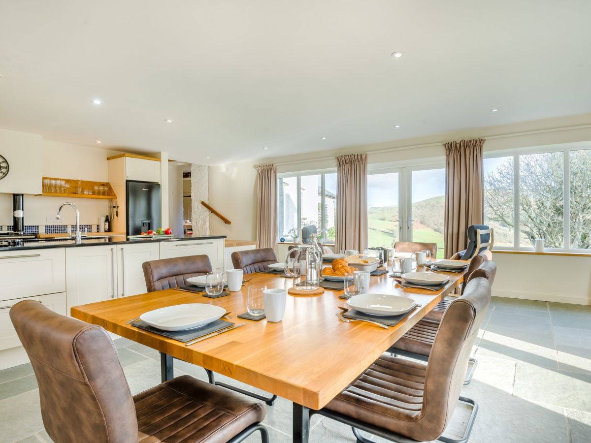 Cwmfforch Farm House - Brecon, listing photograph 11