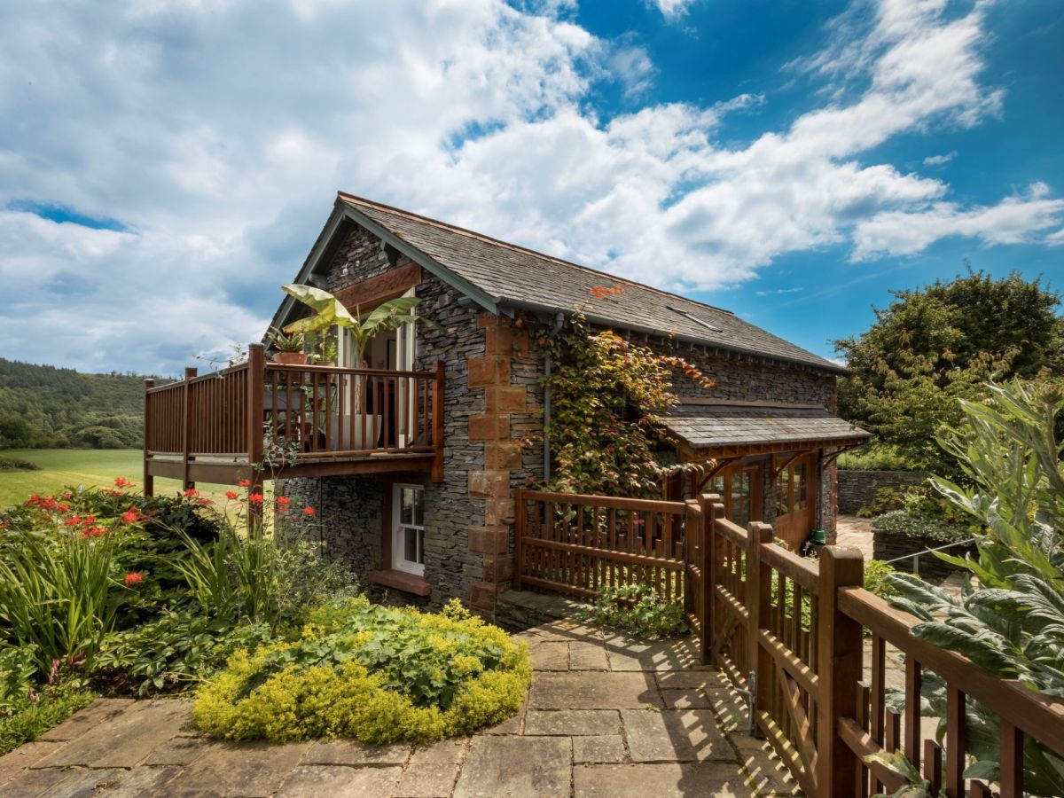 Mountain View Cottage, listing photograph 2