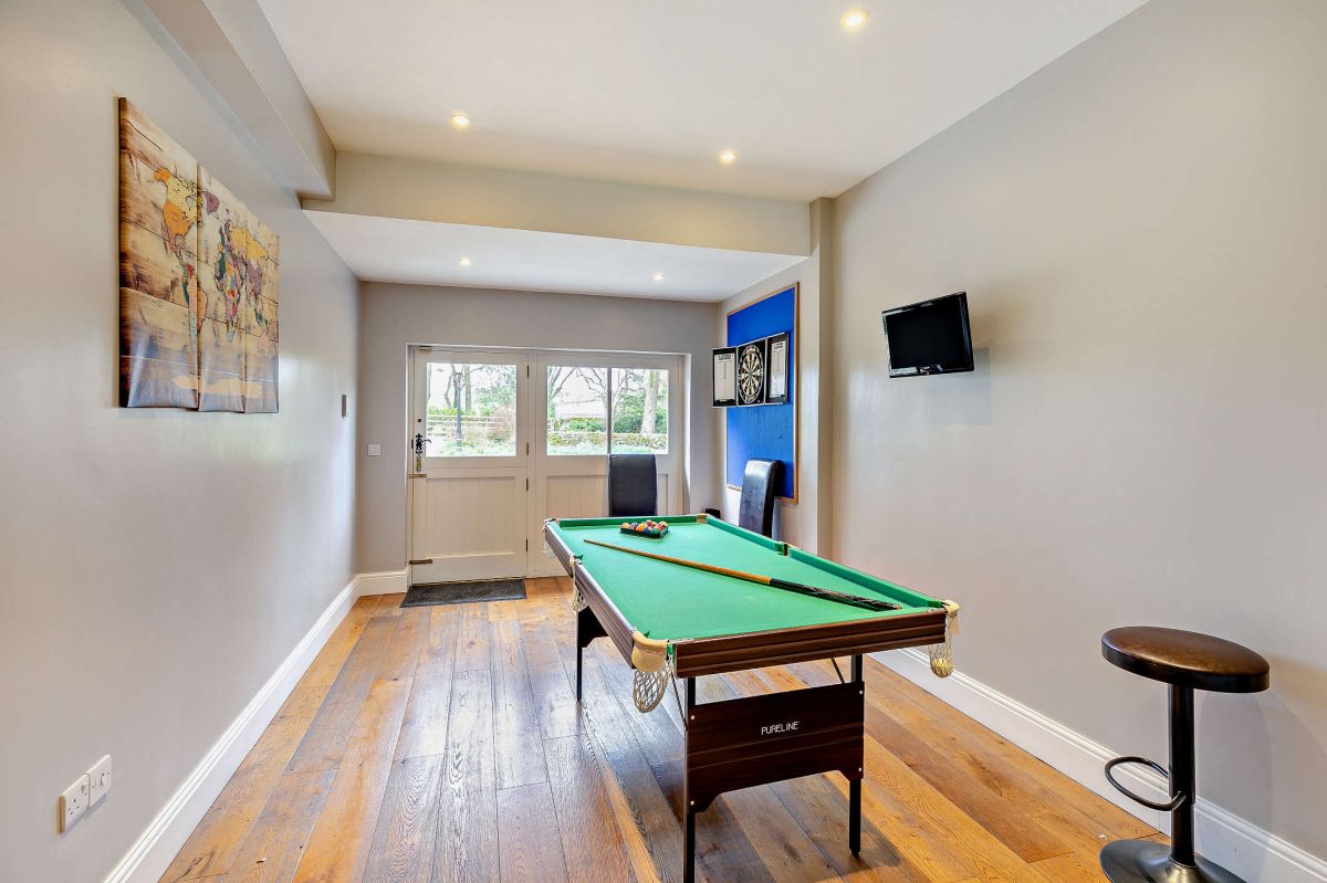 The Gables, listing photograph 4