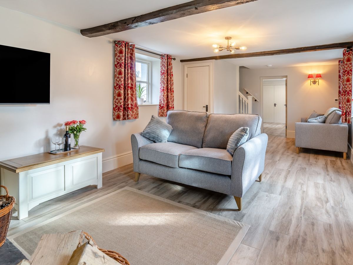 Abercamlais Estate - Garden Cottage, listing photograph 11