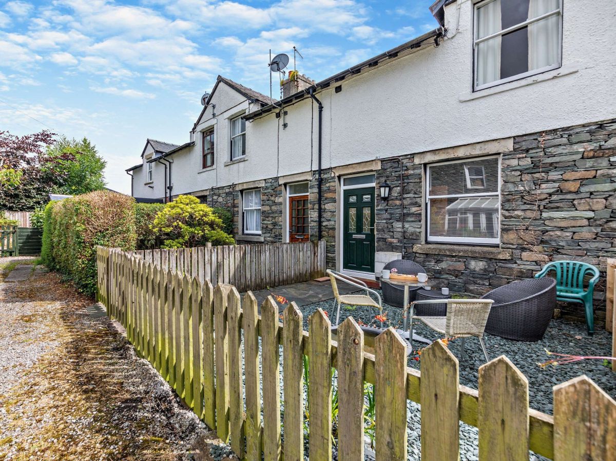 4 Catherine Cottages