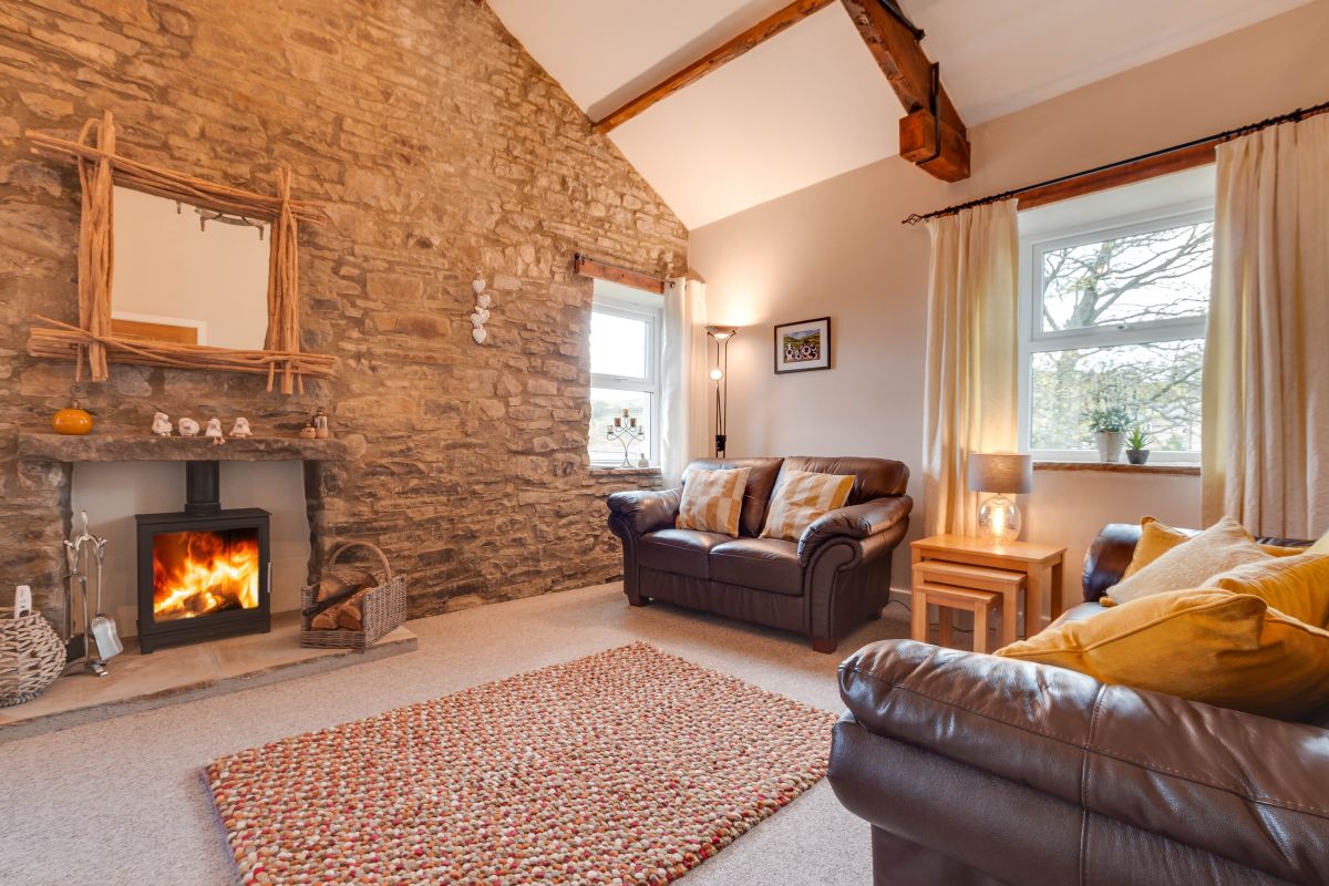 Upper Cherry Bank, listing photograph 2