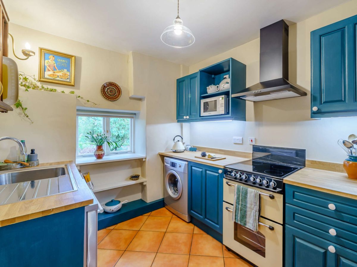 Red How Lodge, listing photograph 4