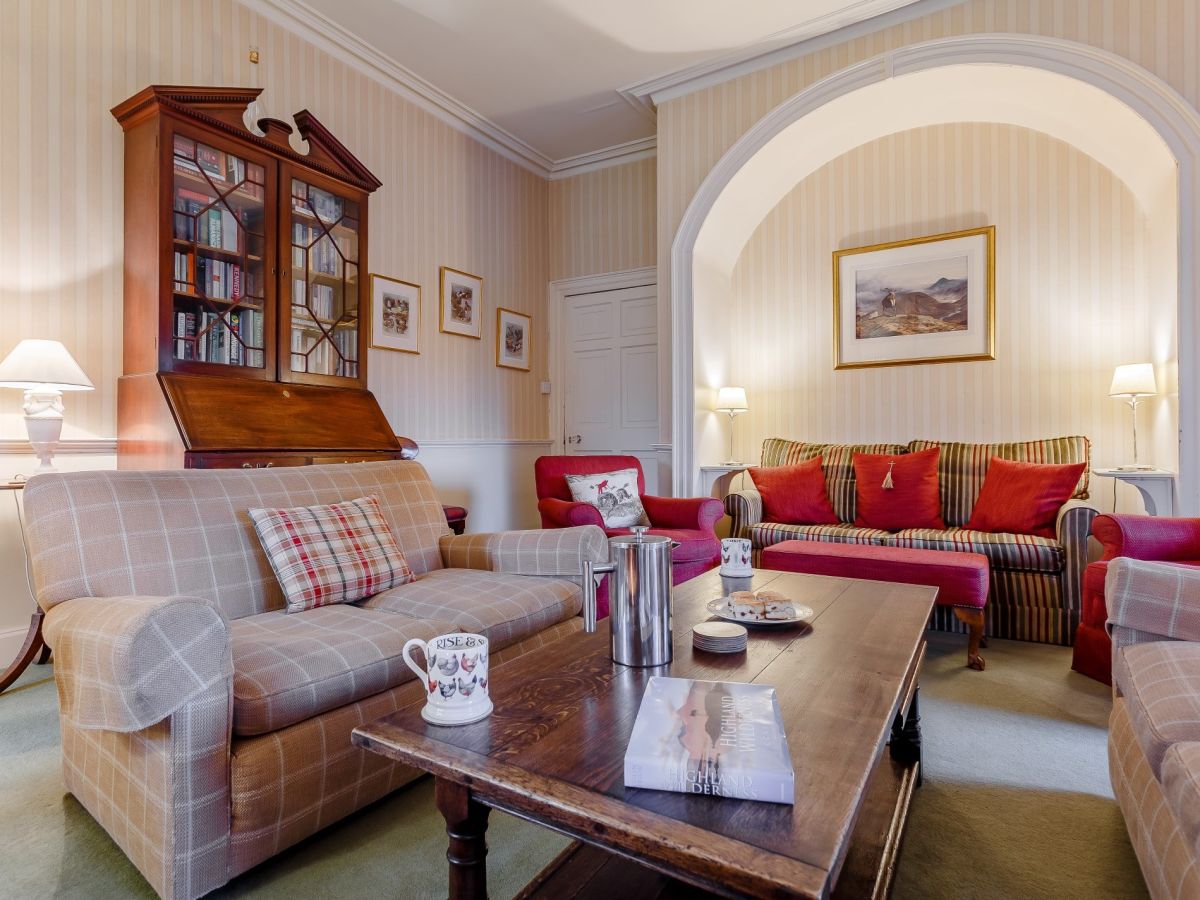 Dell House, listing photograph 7