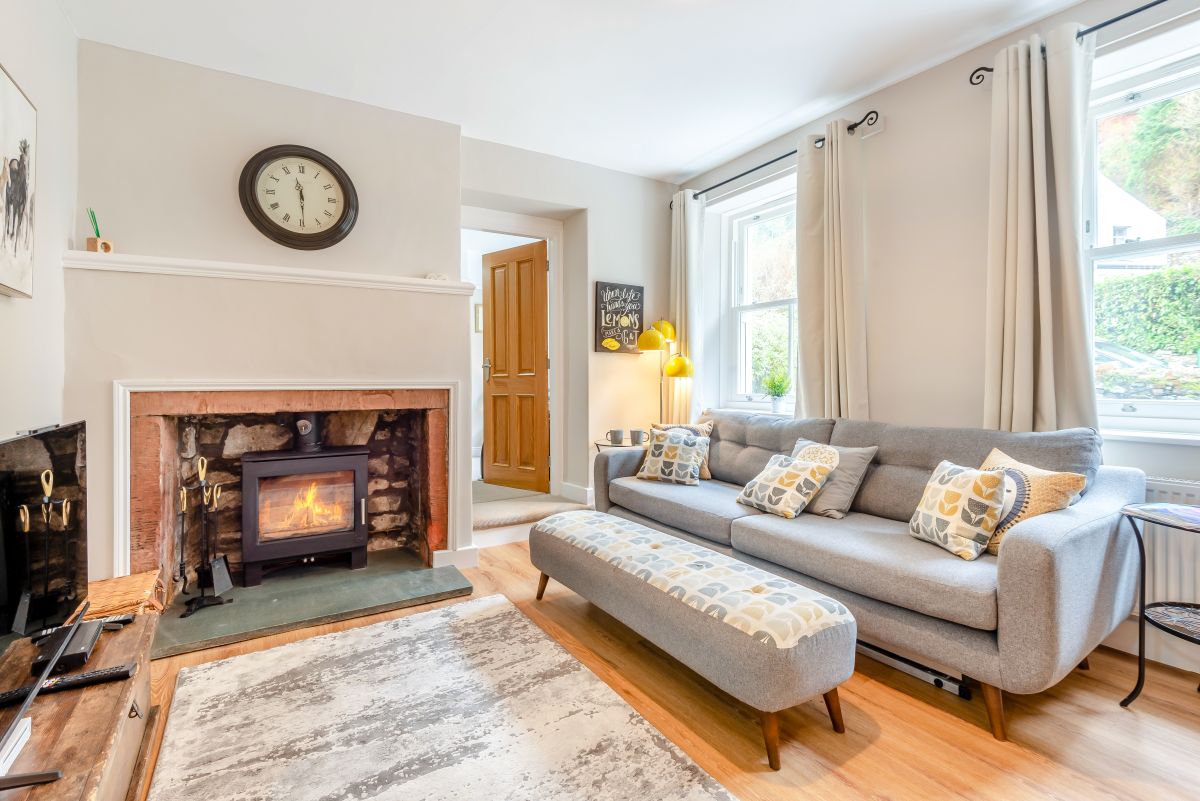 Wysall House, listing photograph 2