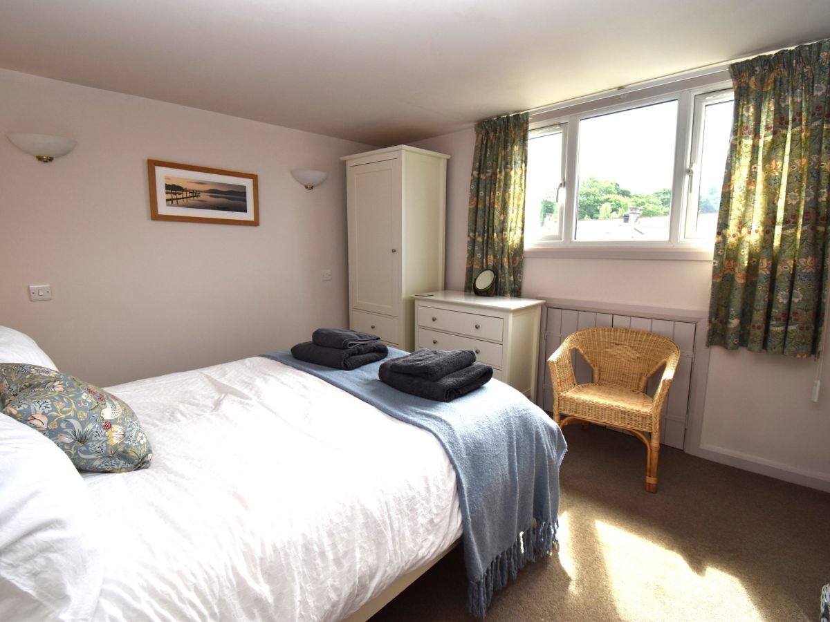 Whiskey Cottage, listing photograph 7
