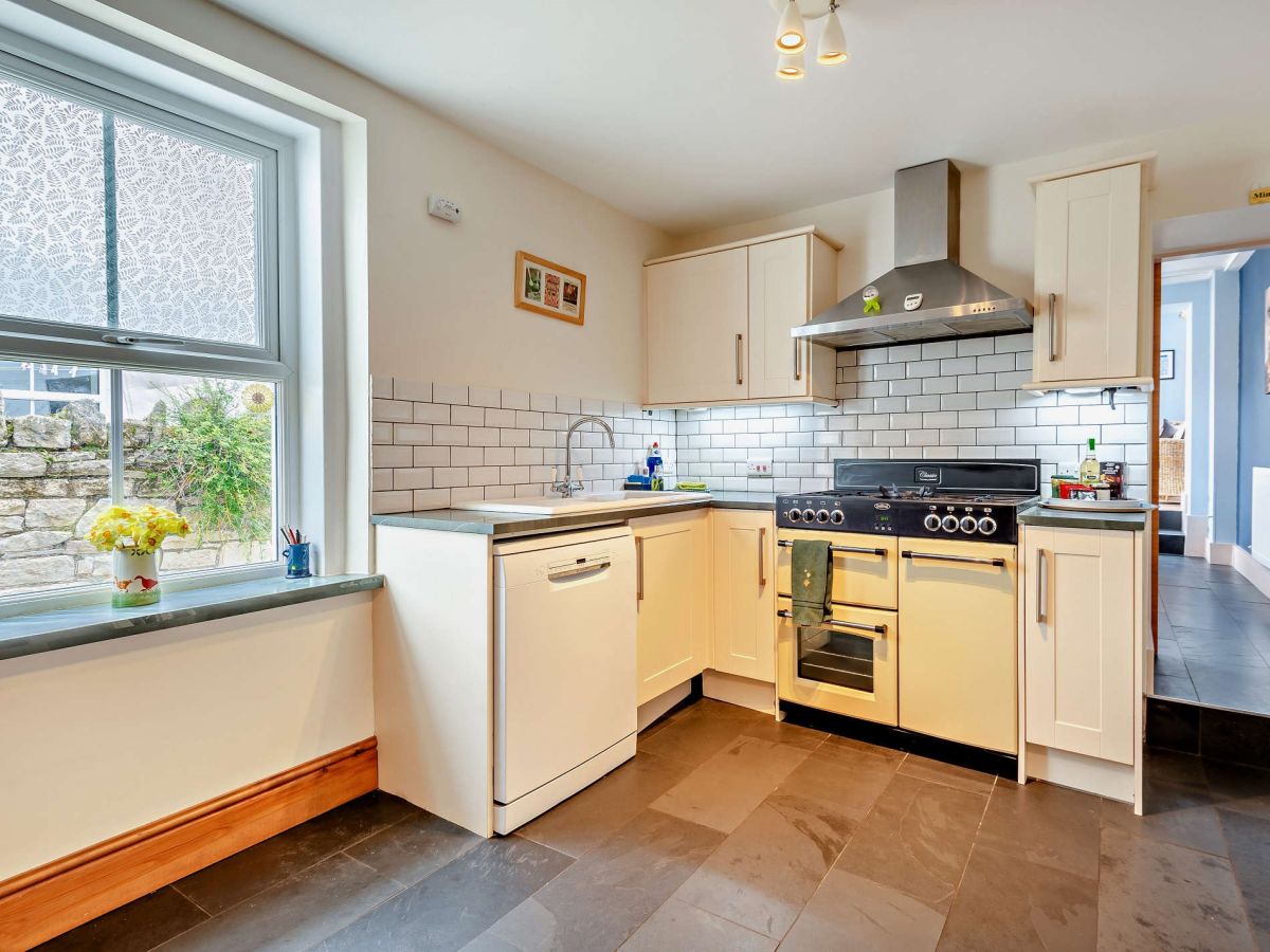 9 Morland Place, listing photograph 7