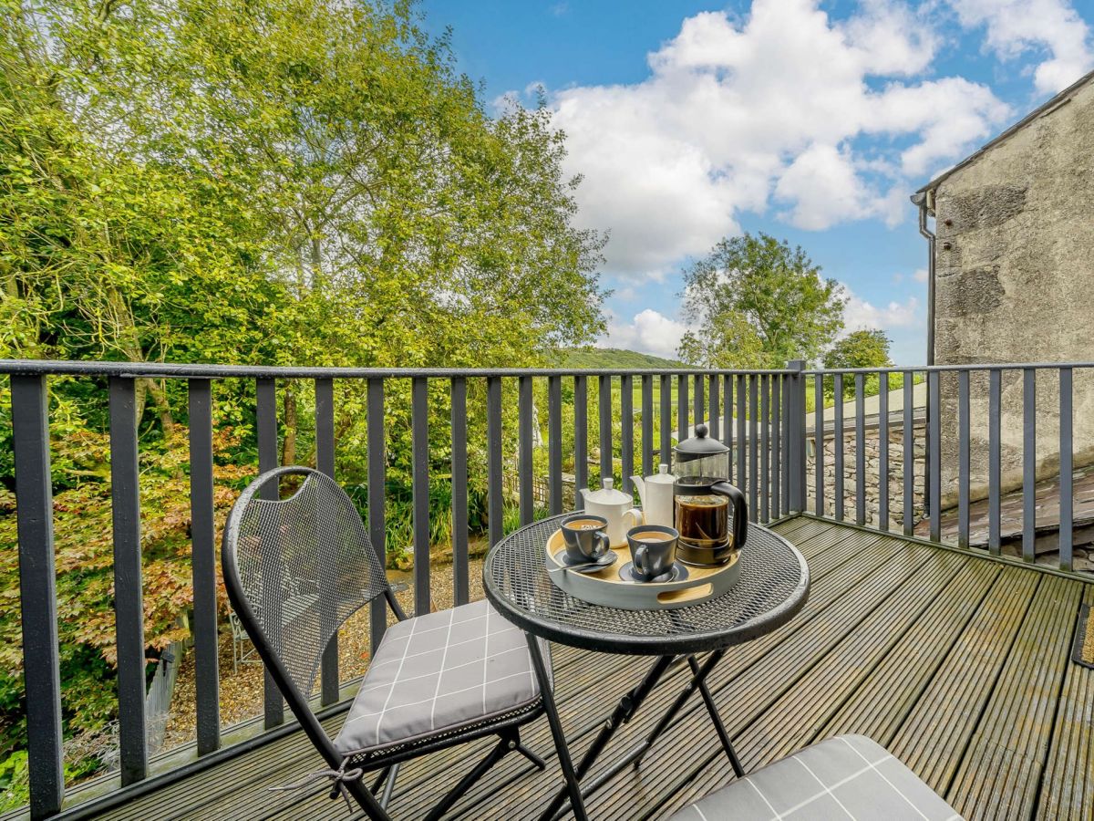 Wolf Cottage, listing photograph 4