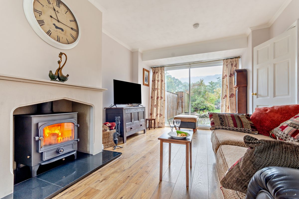 Lea Brook Cottage, listing photograph 3