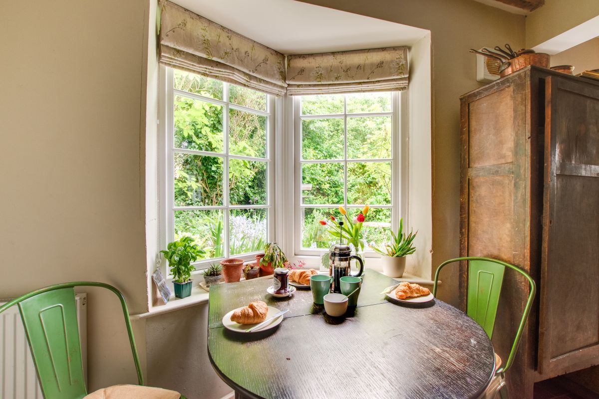Woodside, listing photograph 8