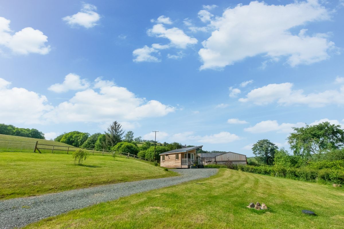 Cwmachau - Tynant, listing photograph 9