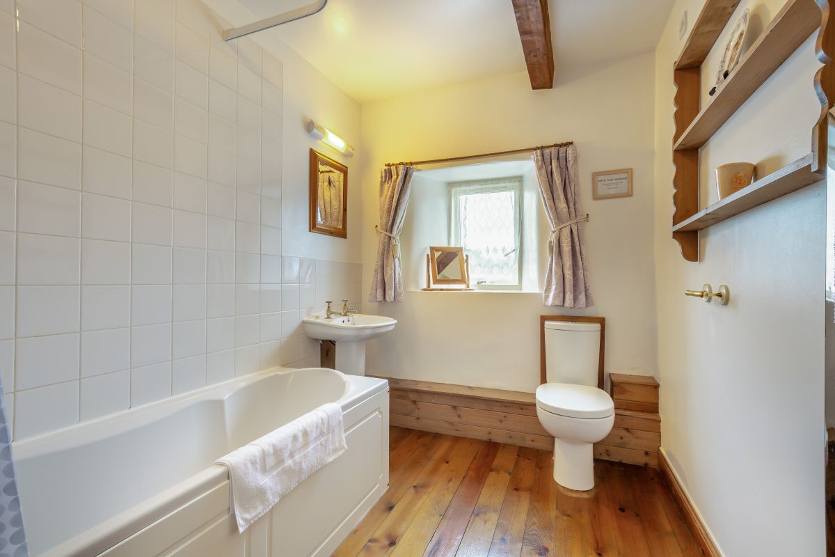 The Old Goat House, listing photograph 8
