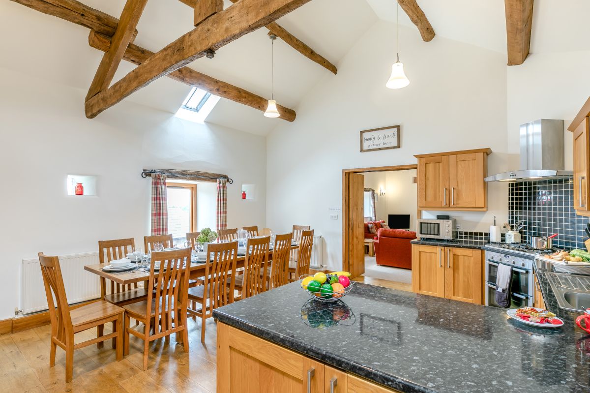 Littonfields Barn, listing photograph 11