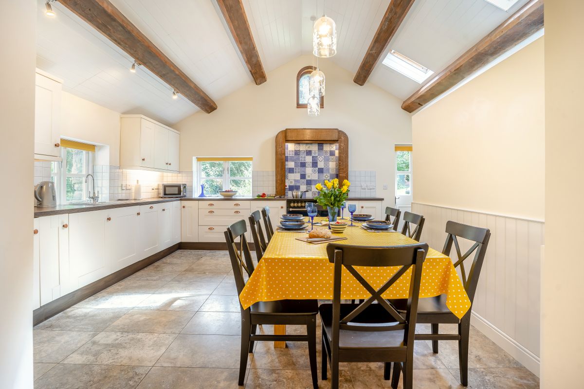 Cynwal Cottage, listing photograph 11