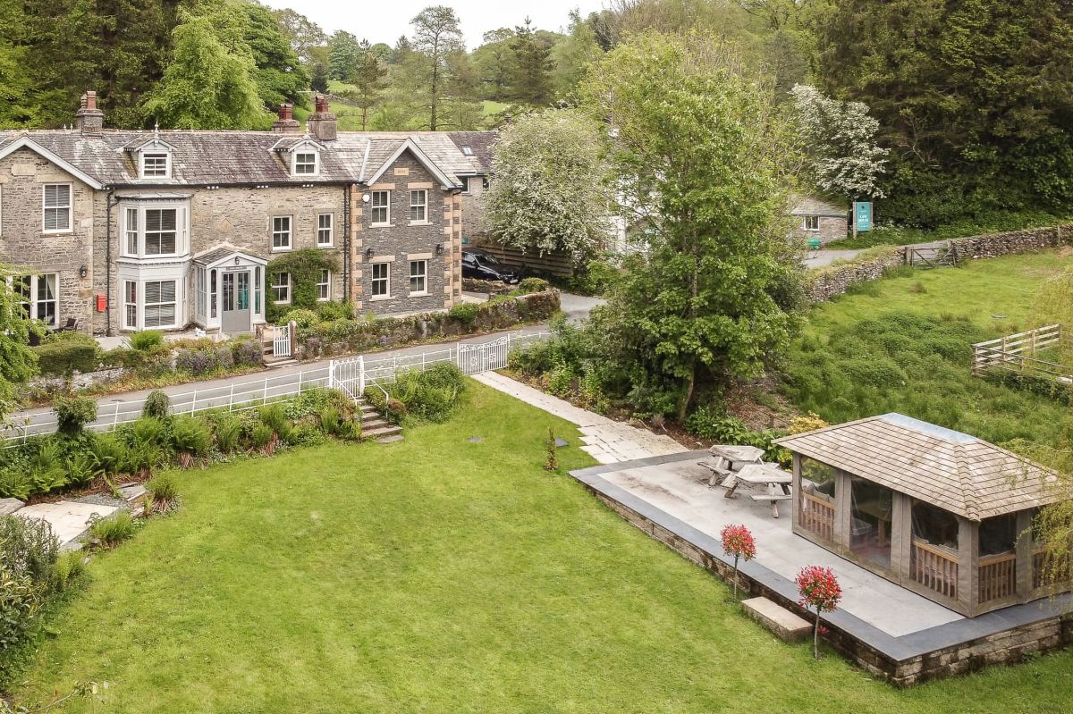Low House