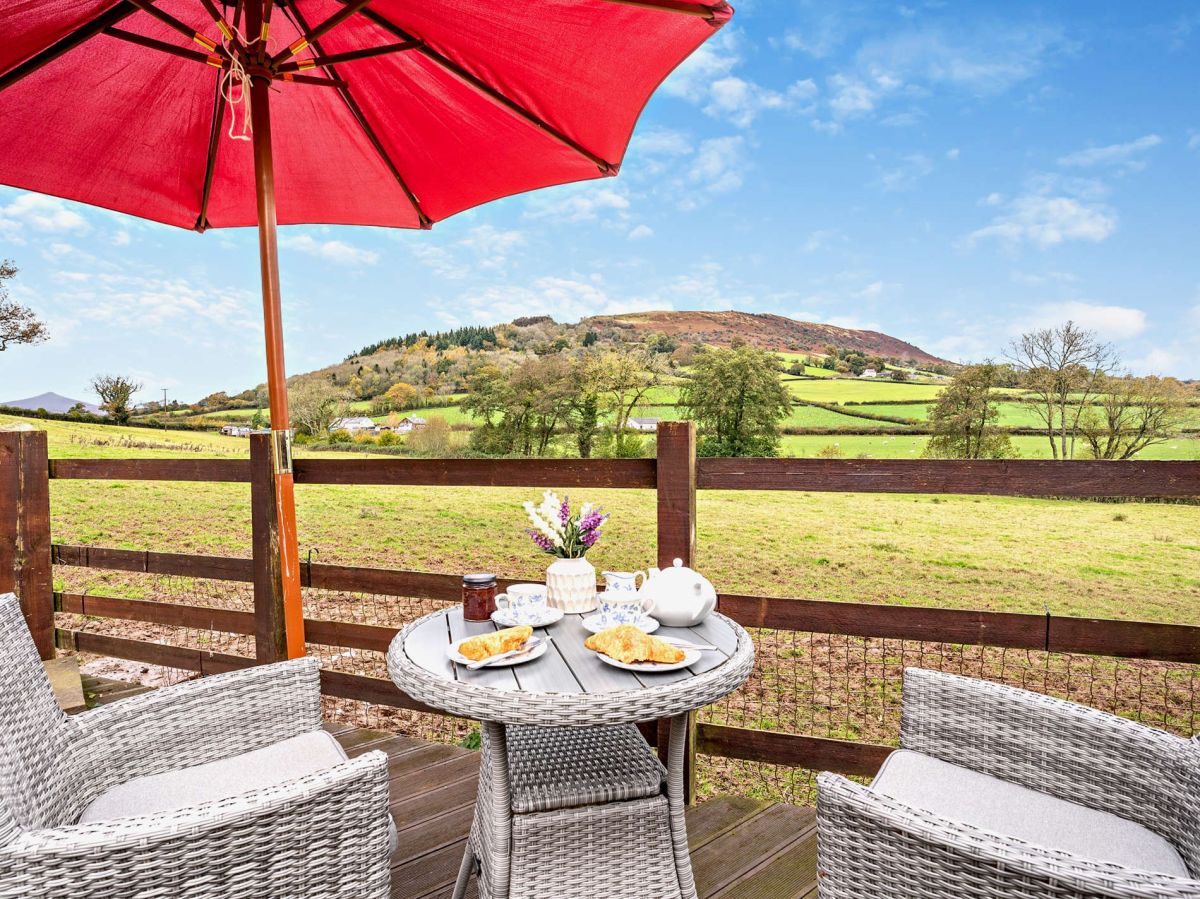 Clare's Cottage - Abergavenny, listing photograph 2