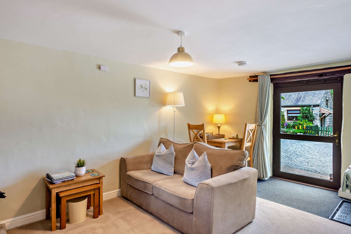 Cow Shed Cottage, listing photograph 11