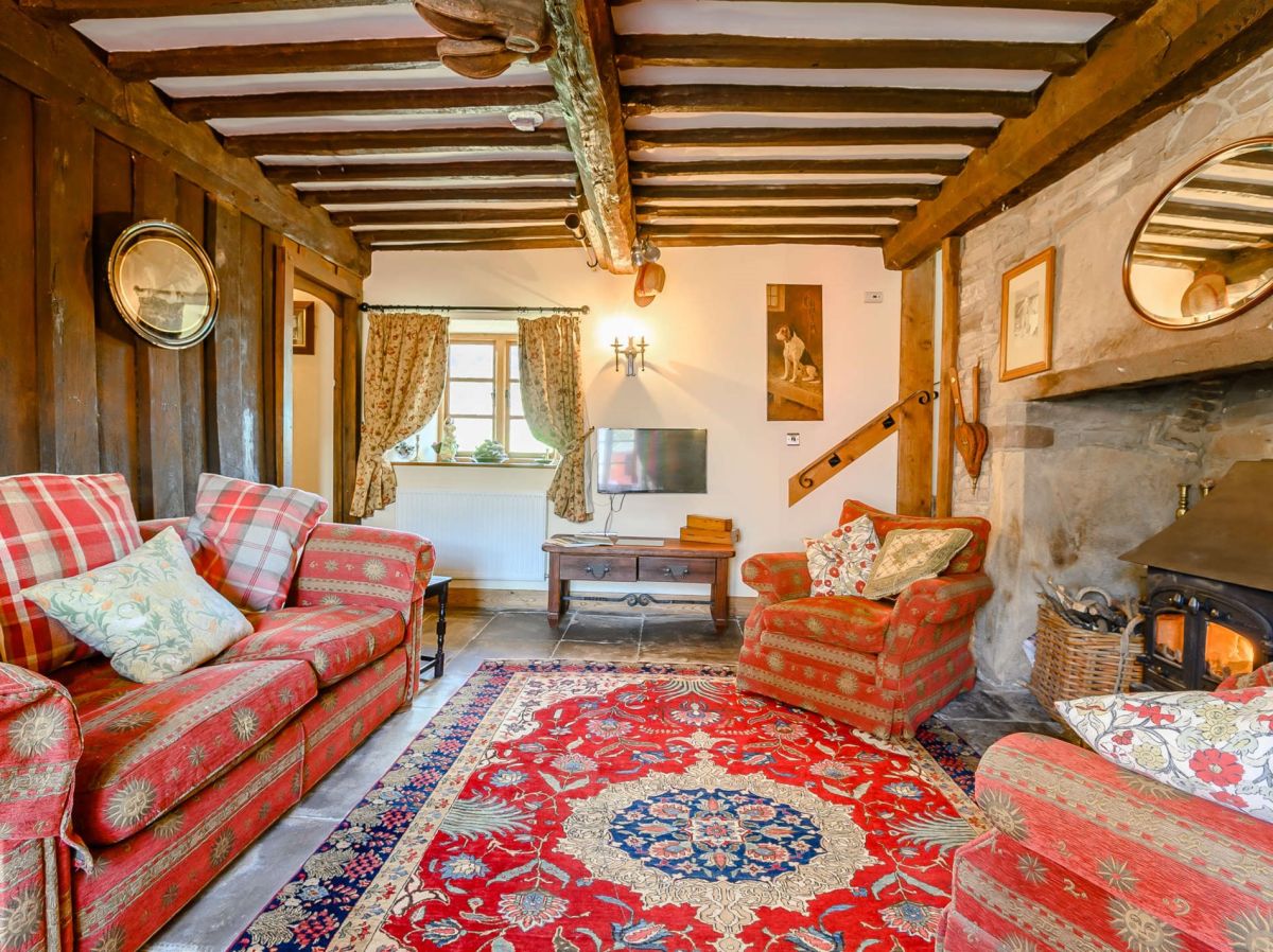 Sugar Loaf Farmhouse, listing photograph 3