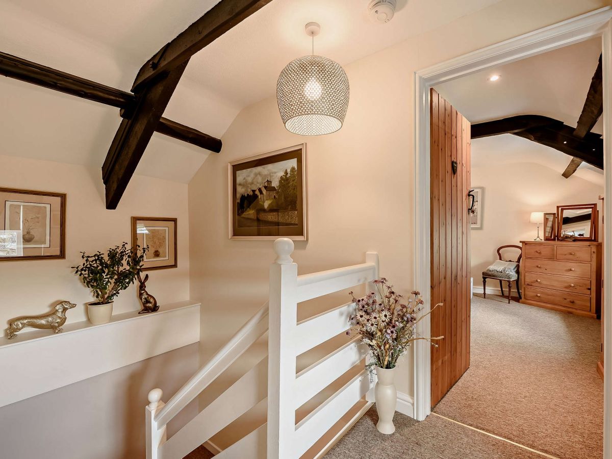 Silver Birch Cottage, listing photograph 12